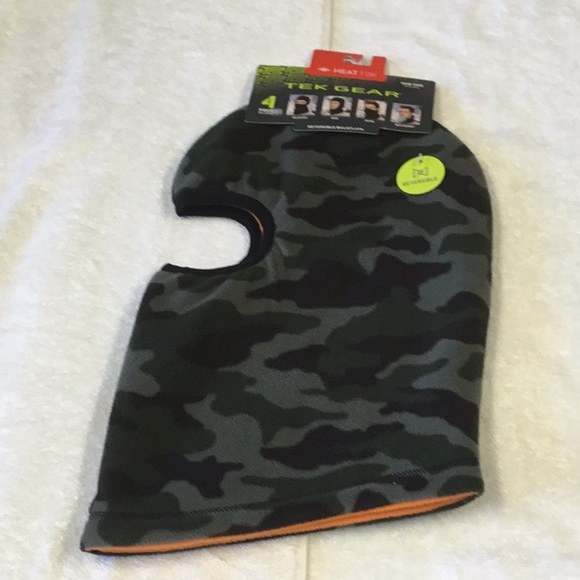 Tek Gear® Reversible Fleece Balaclava Face Mask - Picture 3 of 5